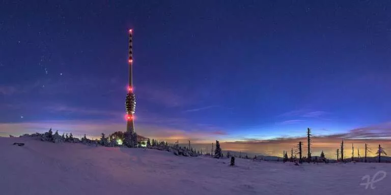 Winterpanorama Hornisgrinde mit SWR Fernsehturm