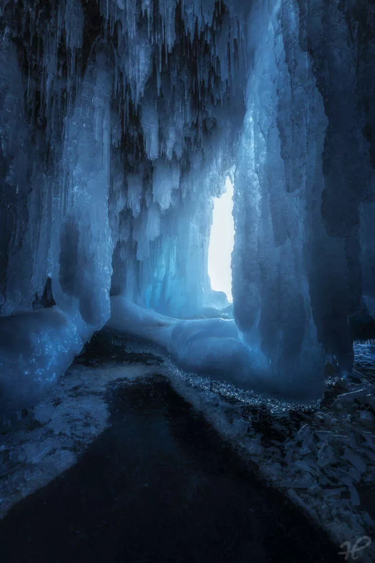Cave of Crystals, Eishöhle am Baikalsee