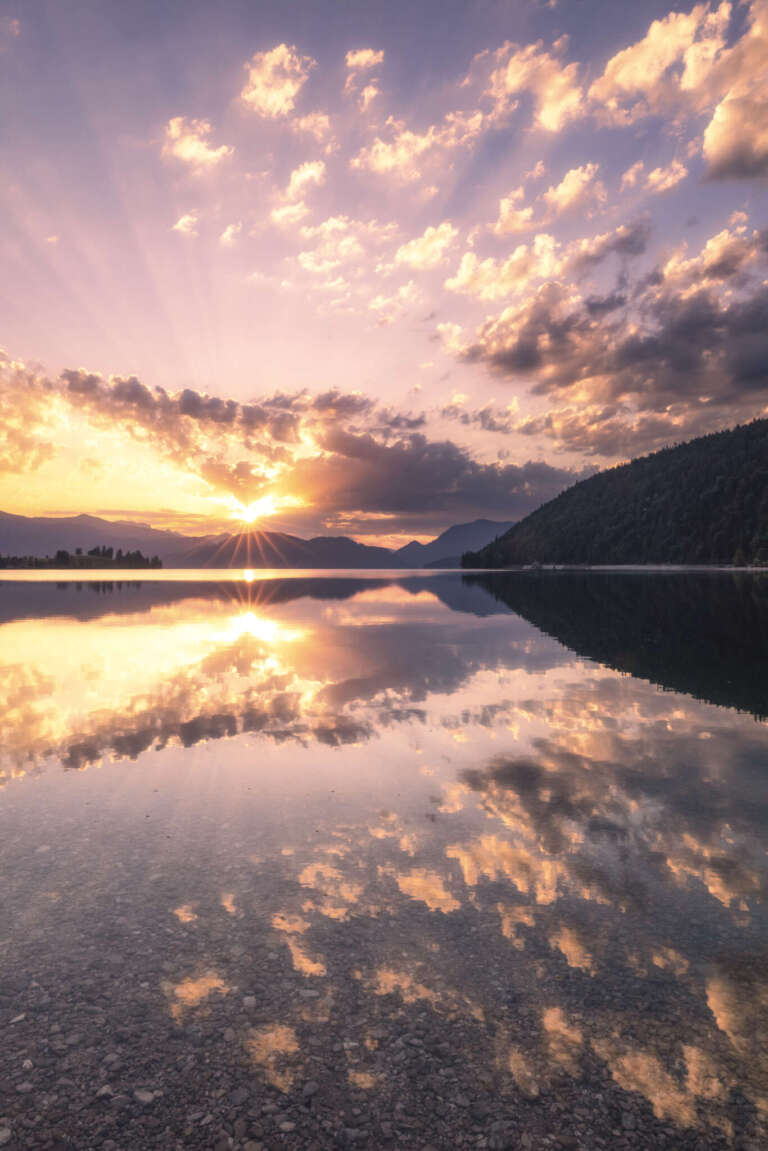 Sonnenaufgang-am-Walchensee
