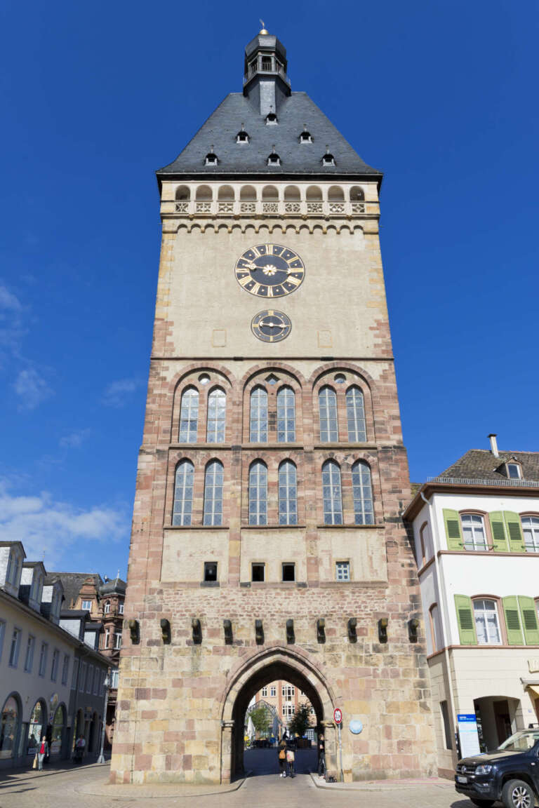 Das Altpörtel in Speyer von Osten